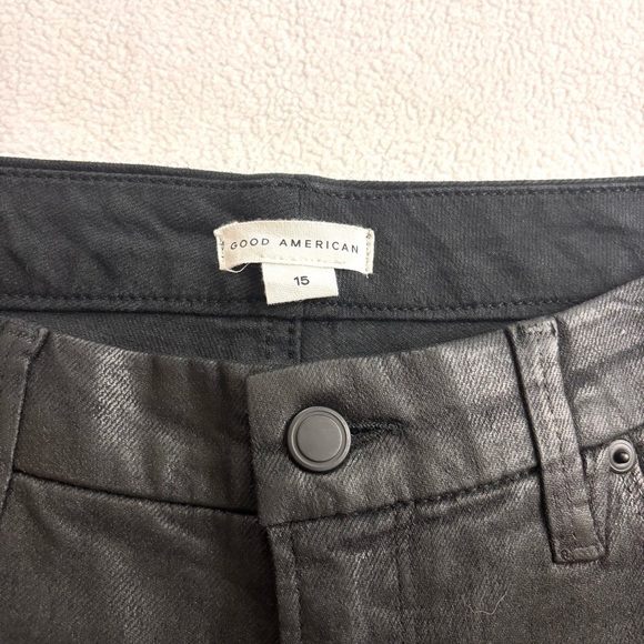 NWOT Good American Black Coated Midrise Tummy Control Butt Lift Pants (15) - Picture 10 of 15